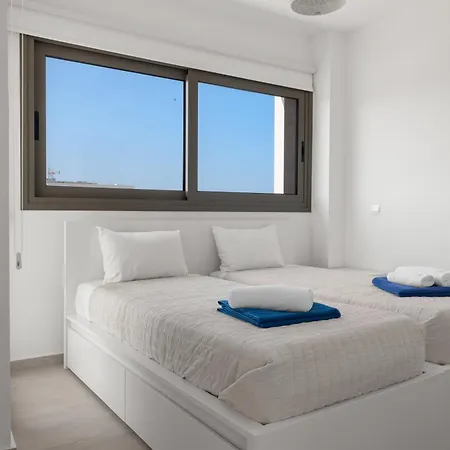 Serenity Waves 26 Larnaca