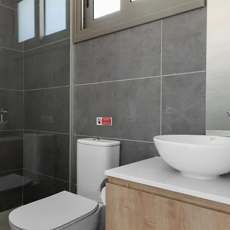 וילה Serenity Waves 26